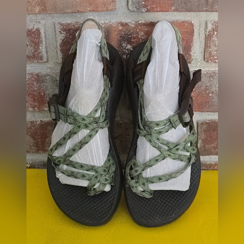 CHACOs Women ZX2 Unaweep Strappy Sandals Sz 8 US. J103418